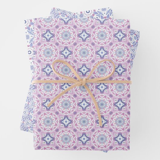 Botanisches Muster mit Blau, Lavendel und Rosa Geschenkpapier Set (Beispiel)
