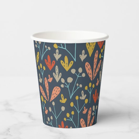 Botanisches Muster von Zweigen und Blätter Pappbecher (Rückseite)