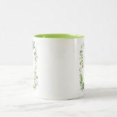 Botanisches Traumgrün verlässt Monogramm Zweifarbige Tasse (Mittel)