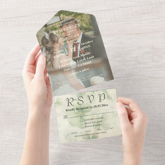 Botanisches Vierblättriges Kleeblatt Green Chartre All In One Einladung (Abreißen)