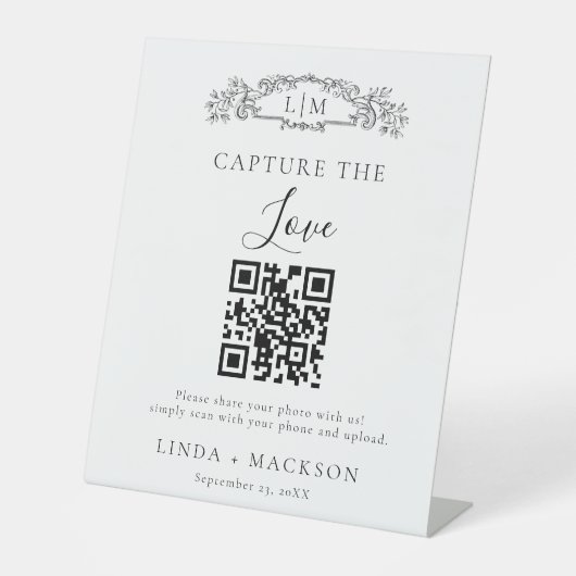 Botanisches Wappen Capture Liebe QR Code Hochzeits Sockelschild (Vorderseite)