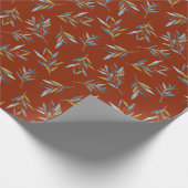 Botanisches Wiederholmuster aus Twigs mit Gold Geschenkpapier (Ecke)