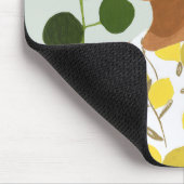 Botany Portrait - Frau mit Grün Mousepad (Ecke)