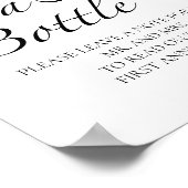 Botschaft in einem Flaschenhügel-Gästebuchzeichen Poster (Ecke)