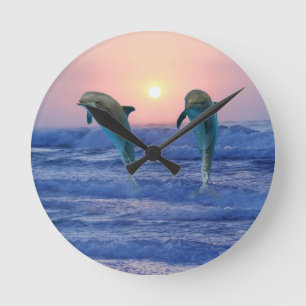 Bottlenose Dolphin at Sunrise Runde Wanduhr