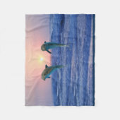 Bottlenose Dolphin bei Sonnenaufgang Fleecedecke (Vorderseite)