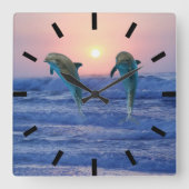 Bottlenose Dolphin bei Sonnenaufgang Quadratische Wanduhr (Vorderseite)