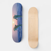 Bottlenose Dolphin bei Sonnenaufgang Skateboard (Vorderseite)