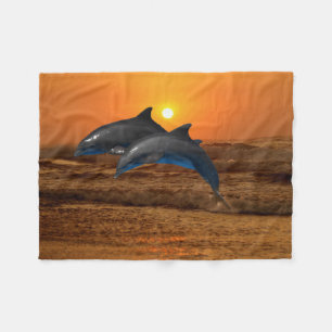 Bottlenose Dolphin bei Sonnenuntergang Fleecedecke