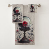 Boudoir | Crystal Ball Crescent Moon Rote Rosen Badhandtuch Set (Insitu)