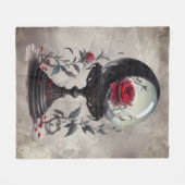 Boudoir | Crystal Ball Crescent Moon Rote Rosen Fleecedecke (Vorderseite (Horizontal))