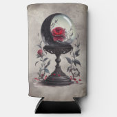 Boudoir | Crystal Ball Crescent Moon Rote Rosen Selters Dosenkühler (Vorderseite)