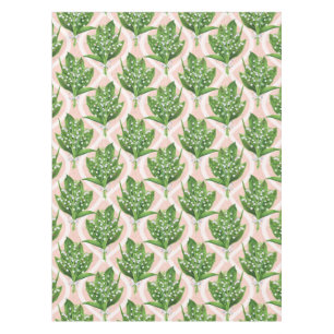 Bouquet der Lilie des Tals Blume auf rosa Tischdecke