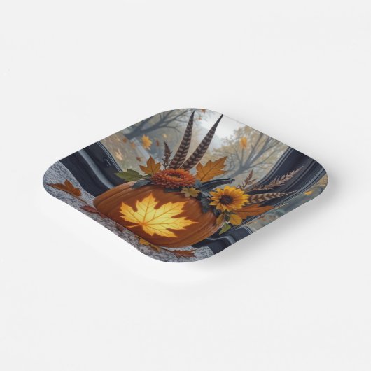 Bouquet im Herbst in einem Orangen Kürbis Pappteller (Gewinkelt)