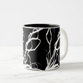 Bouquet Noir: Abstrakt Schwarz & Weiß Zweifarbige Tasse (VorderseiteRechts)