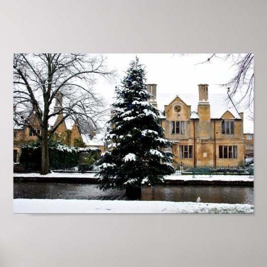 Bourton auf dem Wasser Weihnachtsbaum Cotswolds Poster (Vorne)