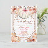 Bow A Little Pumpkin Boho Babydusche Einladung (Stehend Vorderseite)