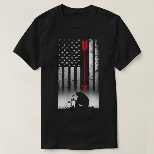 Bow deer hunting American flag gift for Bow huntin T-Shirt (Design vorne)