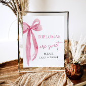 Bow-Diplome sind süß und nehmen eine Leckerei Absc Poster