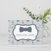 Bow-Krawatte Danke-Karte Einladung (Stehend Vorderseite)