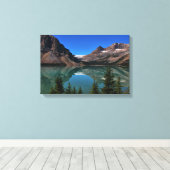 Bow Lake in Banff ummantelte Canvas Leinwanddruck (Insitu (Holzboden))