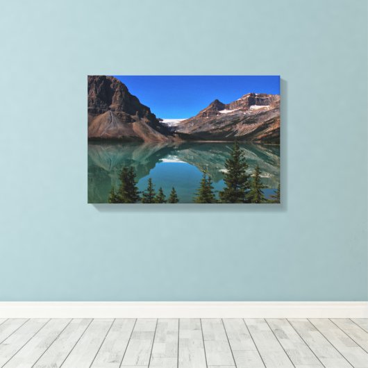 Bow Lake in Banff ummantelte Canvas Leinwanddruck (Insitu (Holzboden))