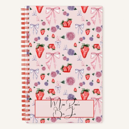 Bow, Rose und Erdbeercoquette Muster BuJo Notizblock (Vorderseite)