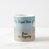 Bow to Royalty Royal Terns Seabirds Coastal Kaffeetasse (Mittel)