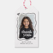 Bow Wavy Border Foto Geburtstag Geschenkanhänger (Vorderseite)