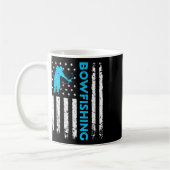 Bowfish US-Flagge Vintage Fischerei Bowfish Hunter Kaffeetasse (Links)