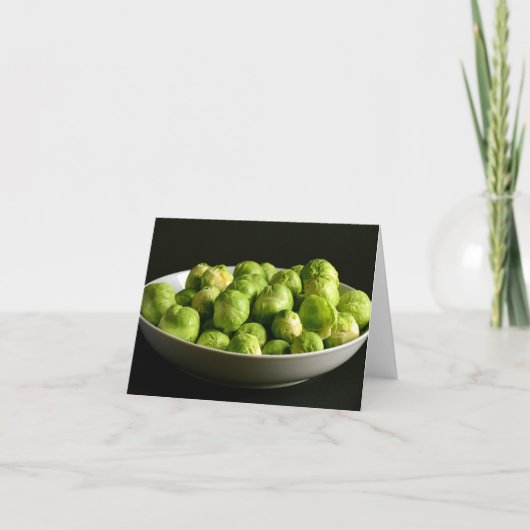 Bowl of Row Brussels Sprouts Feiertagskarte (Vorderseite)