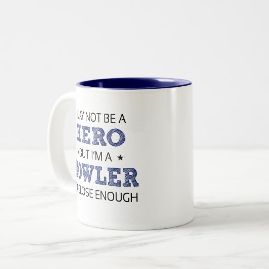 Bowler Novelty Zweifarbige Tasse (Vorderseite Links)