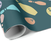 Bowling and Ball Pattern Geschenkpapier (Rolleneckpunkt)
