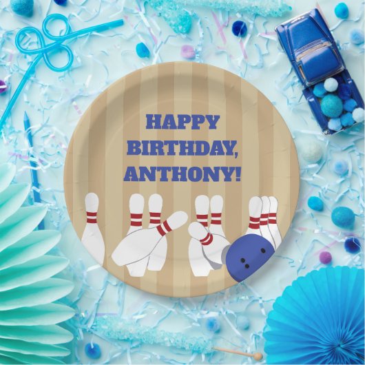 Bowling Ball und Buttone Bowling Birthday Party Pappteller (Party)