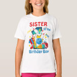 Bowling Birthday Shirt Sister First Birthday<br><div class="desc">Feiern Sie Geburtstag mit diesem besonderen T - Shirt,  personalisiertes Design</div>