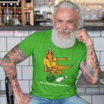Bowling Dinosaurier Cartoon Personalisiert Bowlers T-Shirt<br><div class="desc">Fügen Sie Ihren eigenen Slogan den Namen Ihrer Bowling-Liga oder einen Namen hinzu,  um Ihre eigene grafische Abfolge zu erstellen. Dieser T - Shirt bietet eine niedliche Cartoon-Abbildung eines Dinosauriers in einem Bowling-Shirt und ist bereit,  mit Ihrem eigenen Text in weißer Schrift angepasst zu werden.</div>