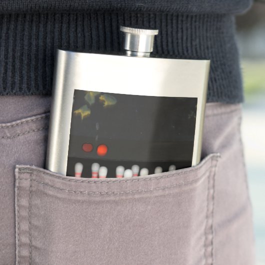 Bowling Flask Flachmann (Beispiel)