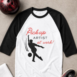 Bowling Pick Up Künstler bei der Arbeit Lustig T-Shirt