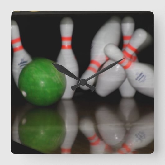 Bowling Quadratische Wanduhr (Vorderseite)