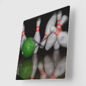 Bowling Quadratische Wanduhr (Winkel)