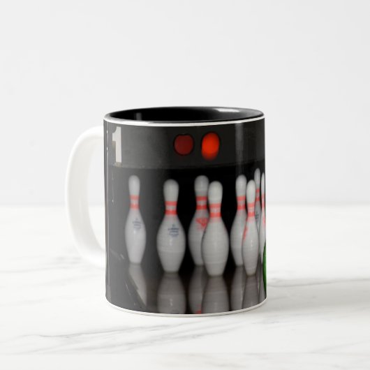 Bowling Tasse (Vorderseite Links)