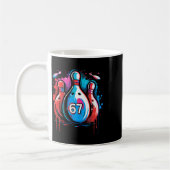 Bowlingkugel 67 Six Seven Alpha Slang 6 7 Meme Kin Kaffeetasse (Links)