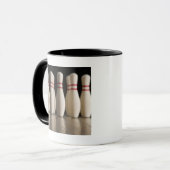 Bowlings-Buttone Tasse (Vorderseite Links)