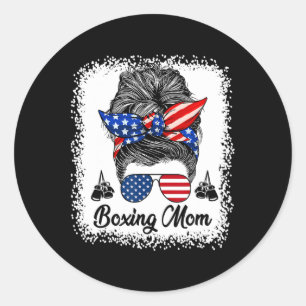 Boxen-Mama-Unordentlicher-Bun-USA-Flagge-Gles-4.-J Runder Aufkleber