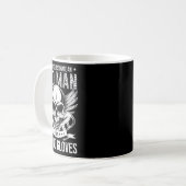 Boxen unterschätzen niemals einen alten Mann mit B Kaffeetasse (Vorderseite Links)