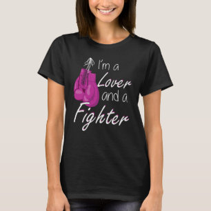 Boxen von Frauen und ein Boxhandschuh-Workout ein T-Shirt