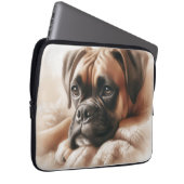 Boxer Dog in einer serenen Pose Laptopschutzhülle (Vorne Rechts)
