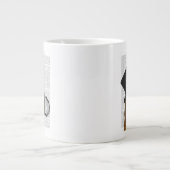 Boxer, formaler Hund und Hut Jumbo-Tasse (Vorderseite)
