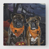 Boxer Halloween Spooky Quadratische Wanduhr (Vorderseite)