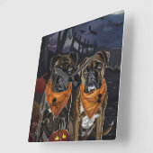 Boxer Halloween Spooky Quadratische Wanduhr (Winkel)